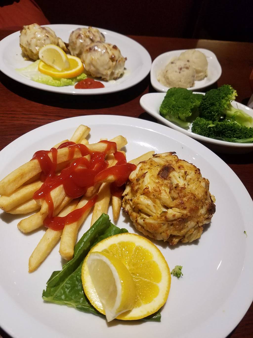 Olive Branch | restaurant | 1721 Reisterstown Rd, Pikesville, MD 21208, USA | 4104157880 OR +1 410-415-7880