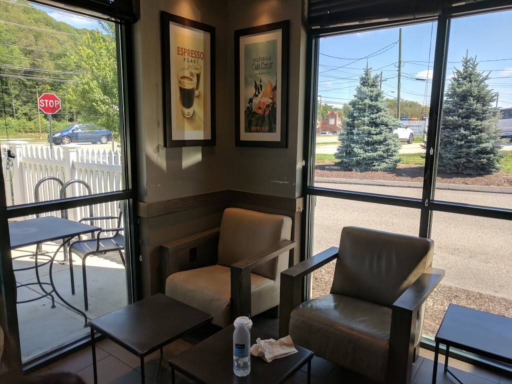 Starbucks | cafe | 88 Salem Turnpike, Norwich, CT 06360, USA | 8608896256 OR +1 860-889-6256