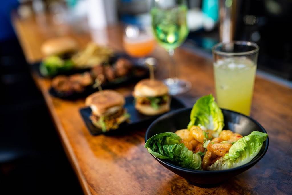 Solstice Restaurant & Bar | restaurant | 1980 Union St, San Francisco, CA 94123, USA | 4158298650 OR +1 415-829-8650