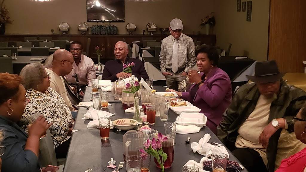 Spring House Dining | restaurant | 9789 Richmond Hwy, Lynchburg, VA 24504, USA | 4349932475 OR +1 434-993-2475