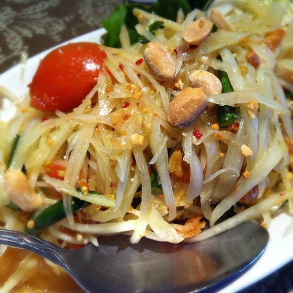 Khun Dang Thai Restaurant | restaurant | 10134 Topanga Canyon Blvd, Chatsworth, CA 91311, USA | 8187001507 OR +1 818-700-1507