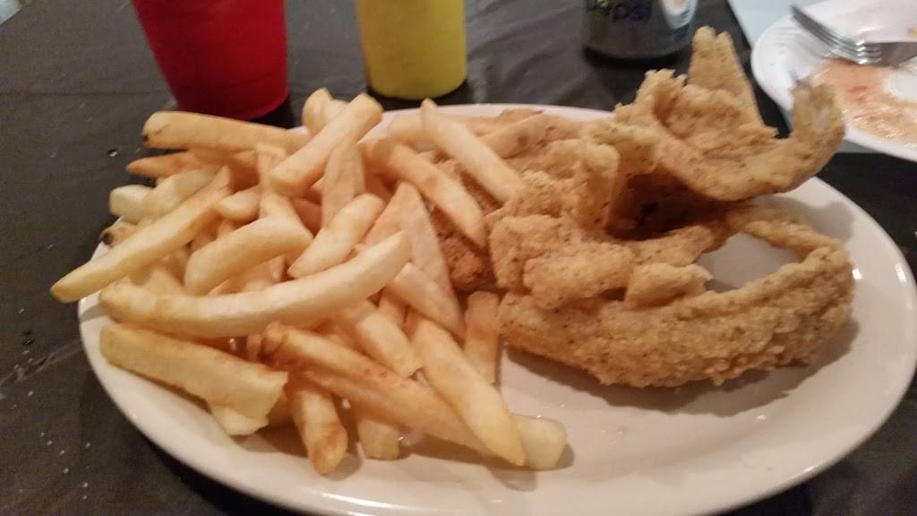 JB Butlers Supper Club | restaurant | 8702 W Main St, Mapleton, IL 61547, USA | 3096970068 OR +1 309-697-0068