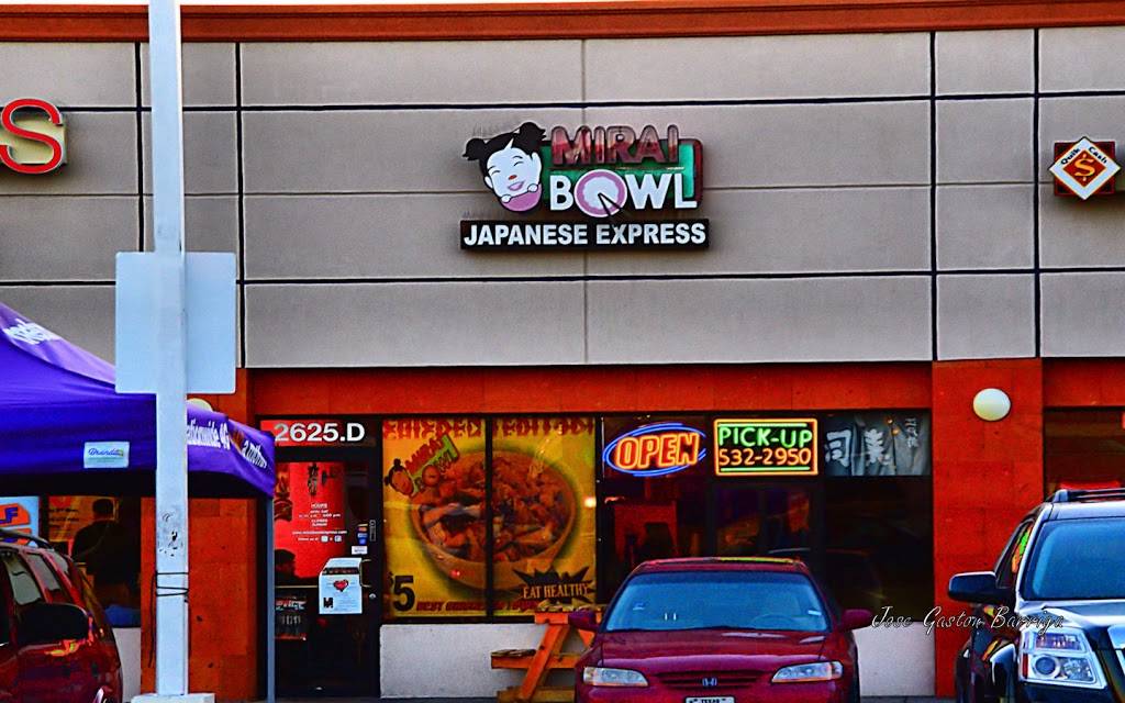 Mirai Bowl | restaurant | 2625 N Mesa St, El Paso, TX 79902, USA | 9155322950 OR +1 915-532-2950