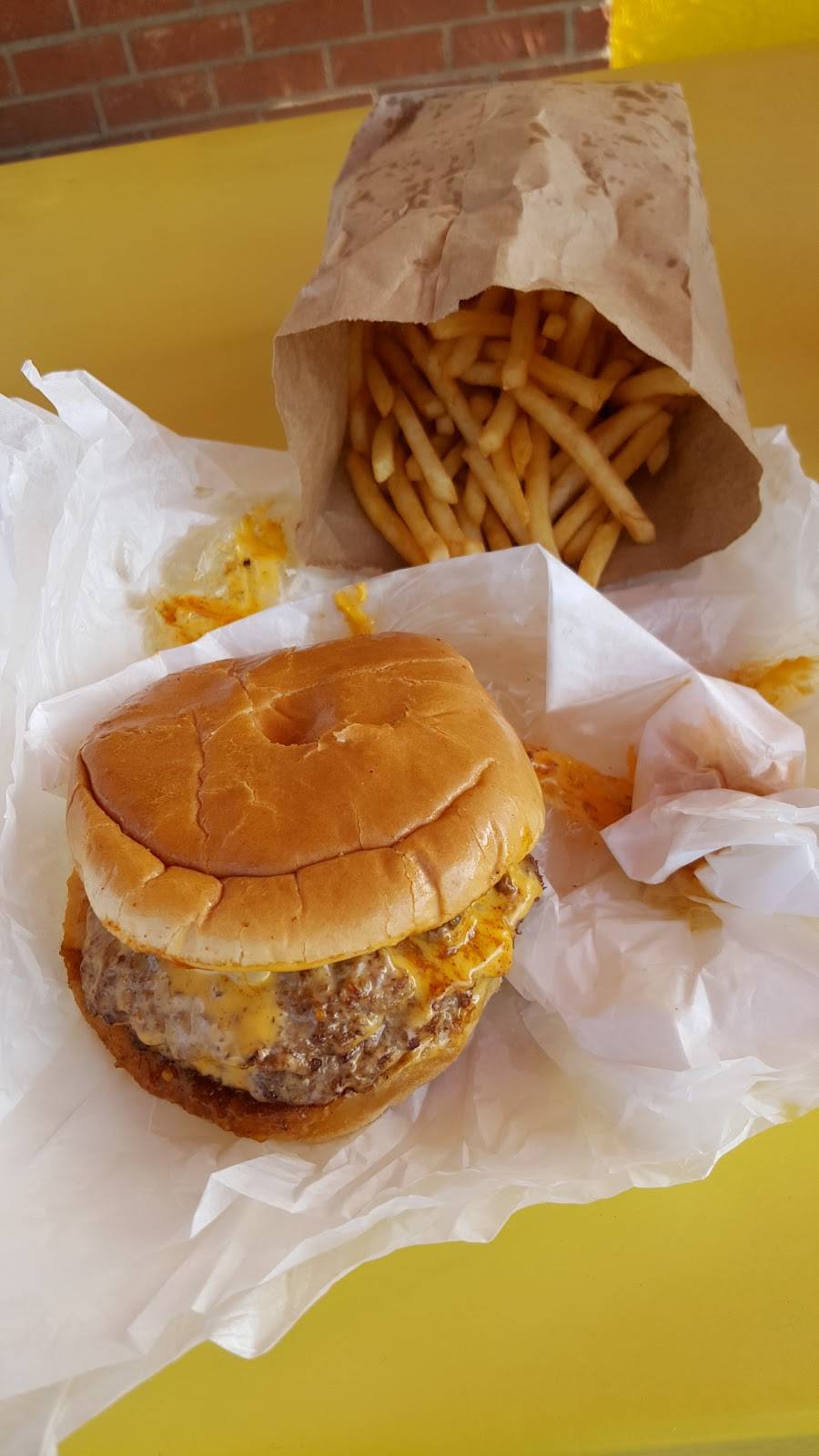 The Munchbox | restaurant | 21532 Devonshire St, Chatsworth, CA 91311, USA | 8189989240 OR +1 818-998-9240