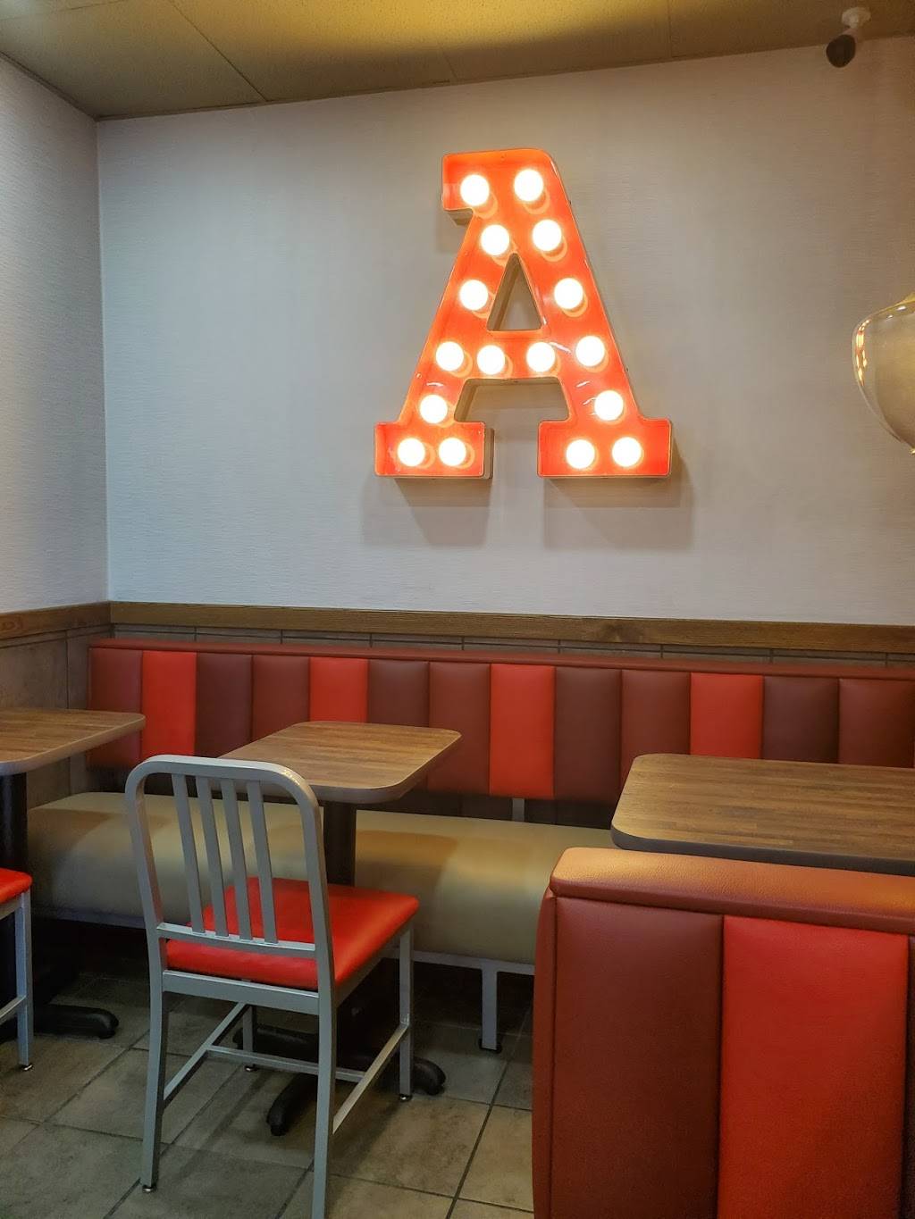 Arbys | meal takeaway | 10988 Montwood Dr, El Paso, TX 79924, USA | 9155988843 OR +1 915-598-8843