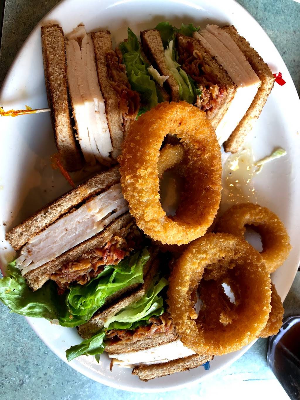 Skidders Restaurant | restaurant | 5799 Gulf Blvd, St Pete Beach, FL 33706, USA | 7273601029 OR +1 727-360-1029