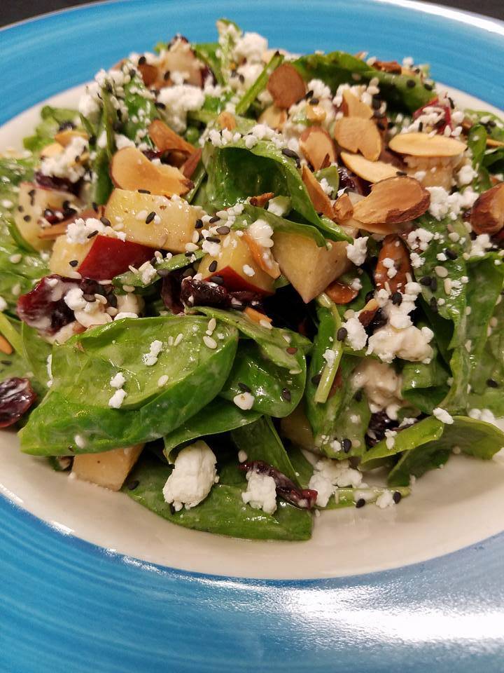 Currents Restaurant | restaurant | 100 Whitehaven Rd, Grand Island, NY 14072, USA | 7167730723 OR +1 716-773-0723