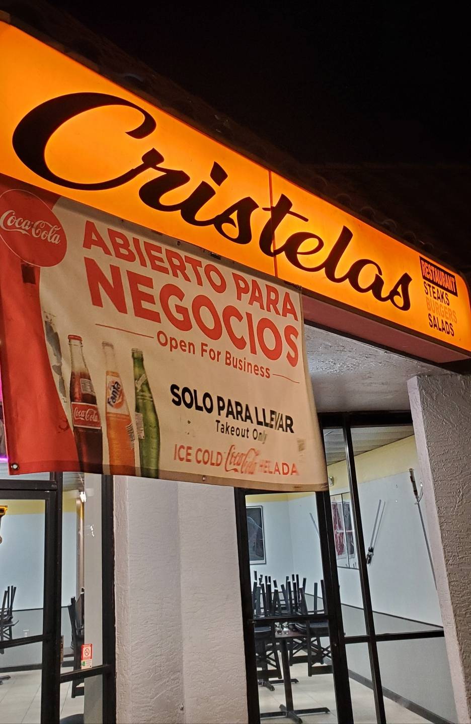 Cristelas | restaurant | 4141 N 35th Ave, Phoenix, AZ 85017, USA | 6026753607 OR +1 602-675-3607