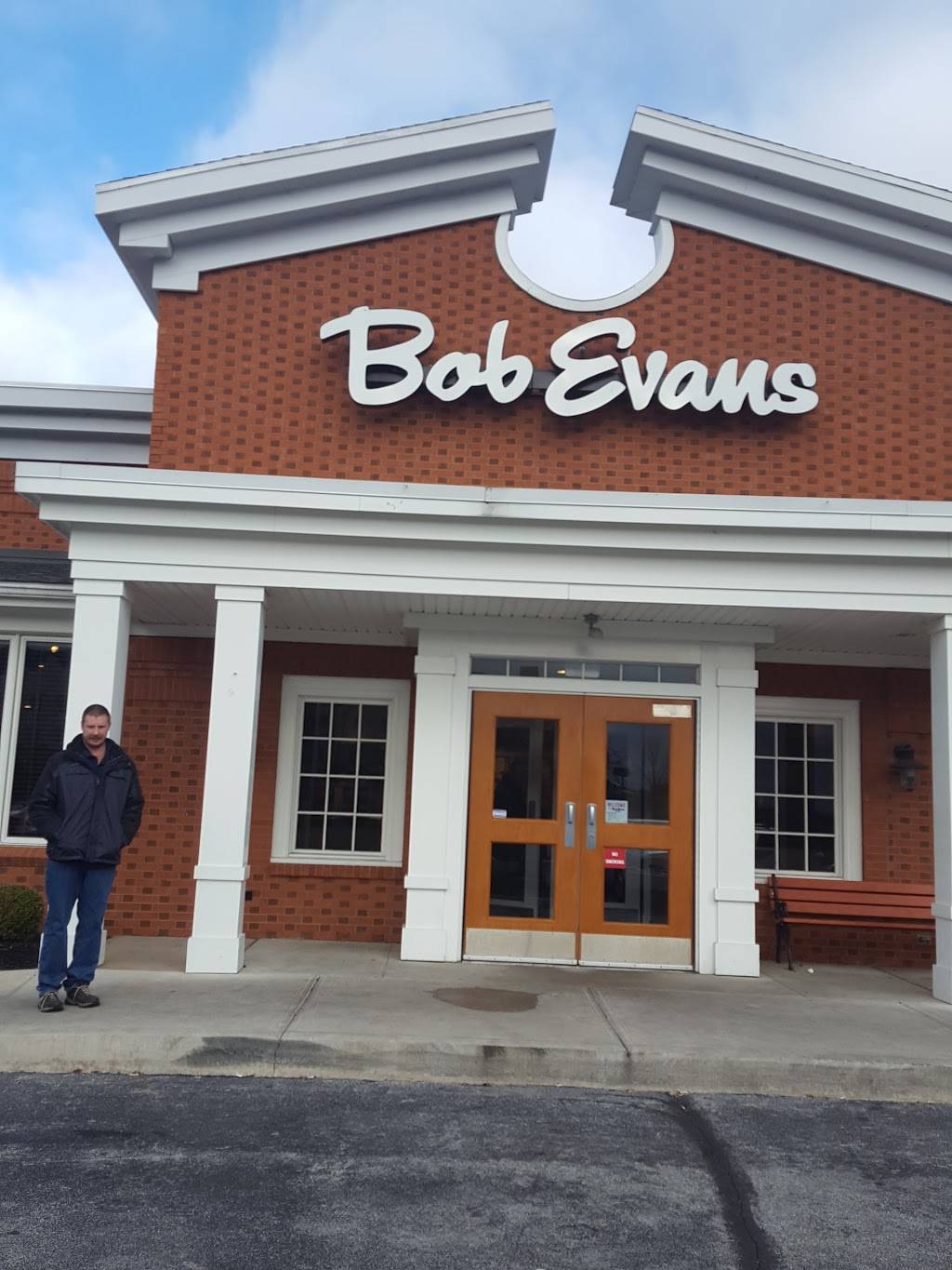 Bob Evans | restaurant | 5785 Coventry Ln, Fort Wayne, IN 46804, USA | 2604362566 OR +1 260-436-2566
