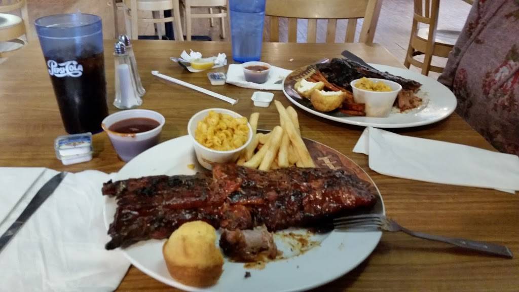 Bubbas-Q | restaurant | 820 Center Rd, Avon, OH 44011, USA | 4409377859 OR +1 440-937-7859