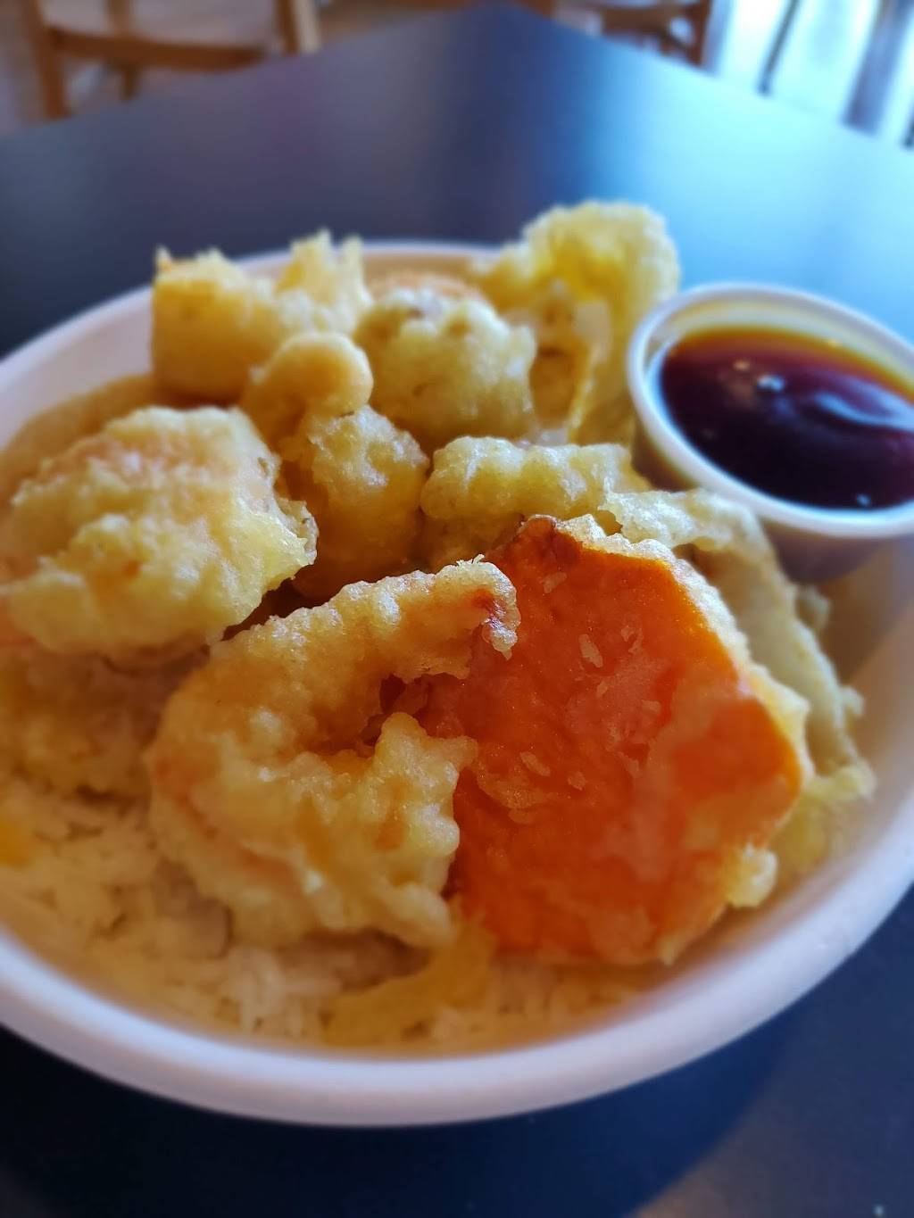 Yoshis Japanese Grill | Teriyaki, Rice Bowl, Sushi,Tempura, Don | restaurant | 516 E 300 S, Salt Lake City, UT 84102, USA | 8013008503 OR +1 801-300-8503