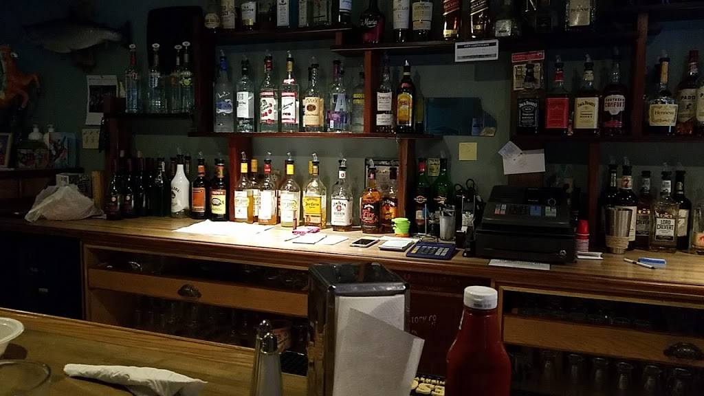 The Rivers Edge Pub & Grille | restaurant | 29 N Main St, Beacon Falls, CT 06403, USA | 2036328892 OR +1 203-632-8892