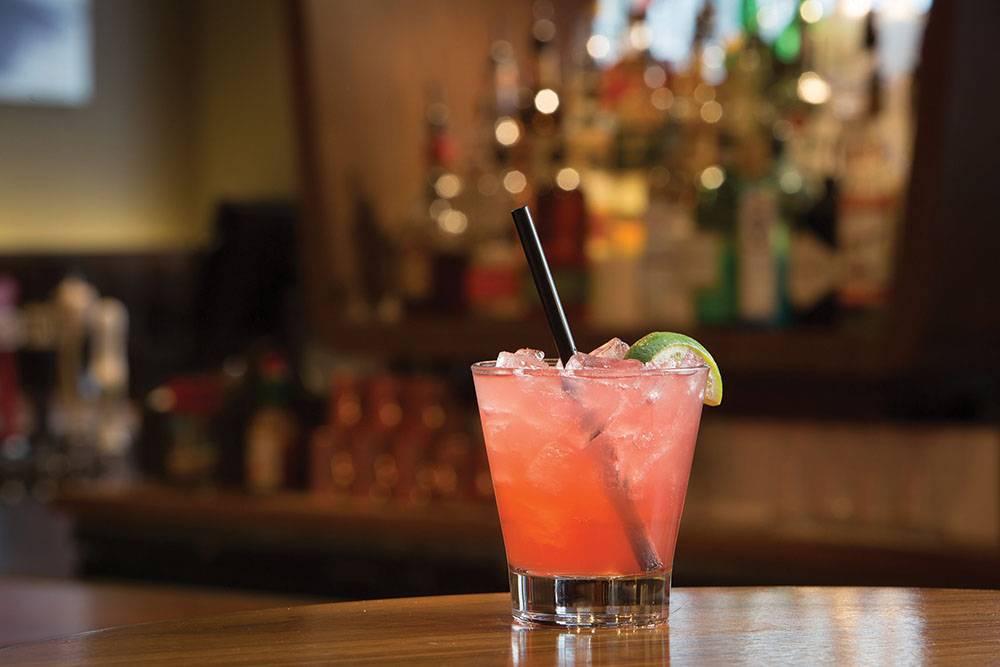 DLUX | restaurant | 117 Martin Luther King Jr Blvd, Madison, WI 53703, USA | 6084673130 OR +1 608-467-3130