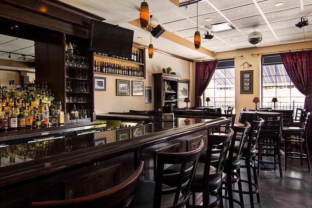 Stray Bar | restaurant | 17 Old Frankfort Way, Frankfort, IL 60423, USA | 8158067185 OR +1 815-806-7185