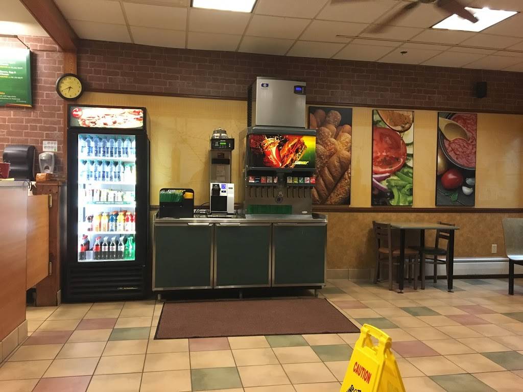 Subway Restaurants | restaurant | 1353 W US Hwy 2, Crystal Falls, MI 49920, USA | 9068747827 OR +1 906-874-7827