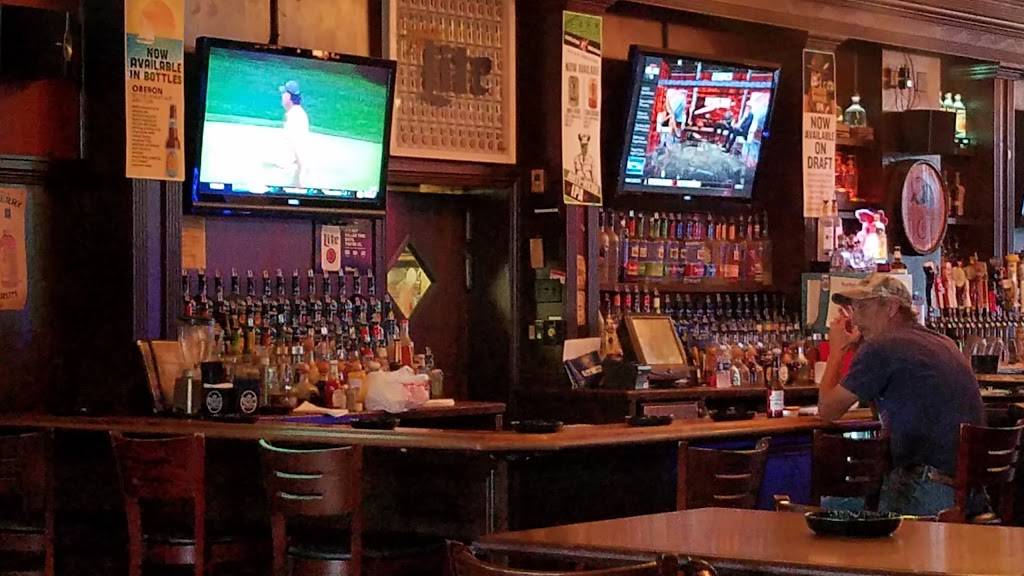 Cagneys Saloon hbycg | restaurant | 236 Main St, Hobart, IN 46342, USA | 2199472897 OR +1 219-947-2897