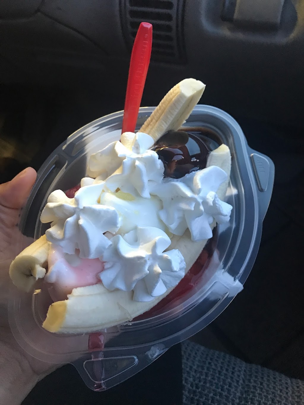 Dairy Queen (Treat) | restaurant | 900 MN-3 N, Northfield, MN 55057, USA | 5076458912 OR +1 507-645-8912
