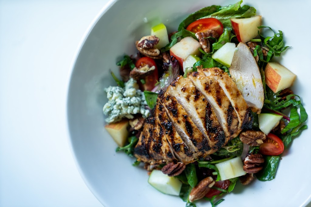 Fresh Green | restaurant | 15475 Annapolis Rd Suite 140, Bowie, MD 20715, United States | 3014643055 OR +1 301-464-3055