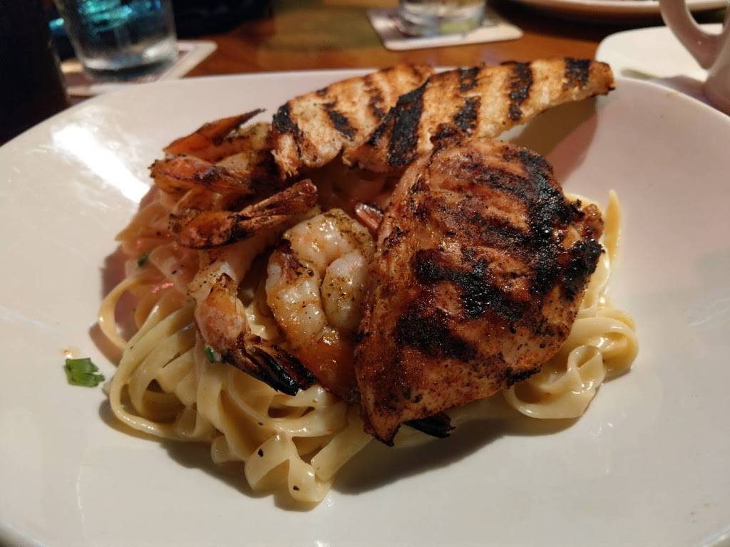 Outback Steakhouse | restaurant | 8101 W Higgins Rd, Chicago, IL 60631, USA | 7733800818 OR +1 773-380-0818