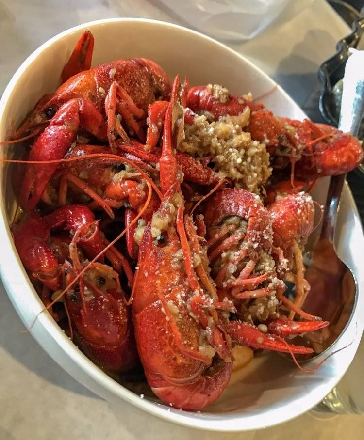 Crawstation | restaurant | 1336 9th Ave, San Francisco, CA 94122, USA | 4156829980 OR +1 415-682-9980