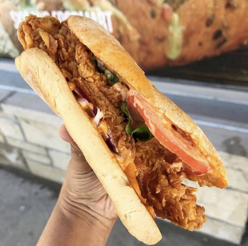 Chicken Kitchen | meal takeaway | 2086A Lawrence Ave E, Scarborough, ON M1R 2Z5, Canada | 4167528155 OR +1 416-752-8155