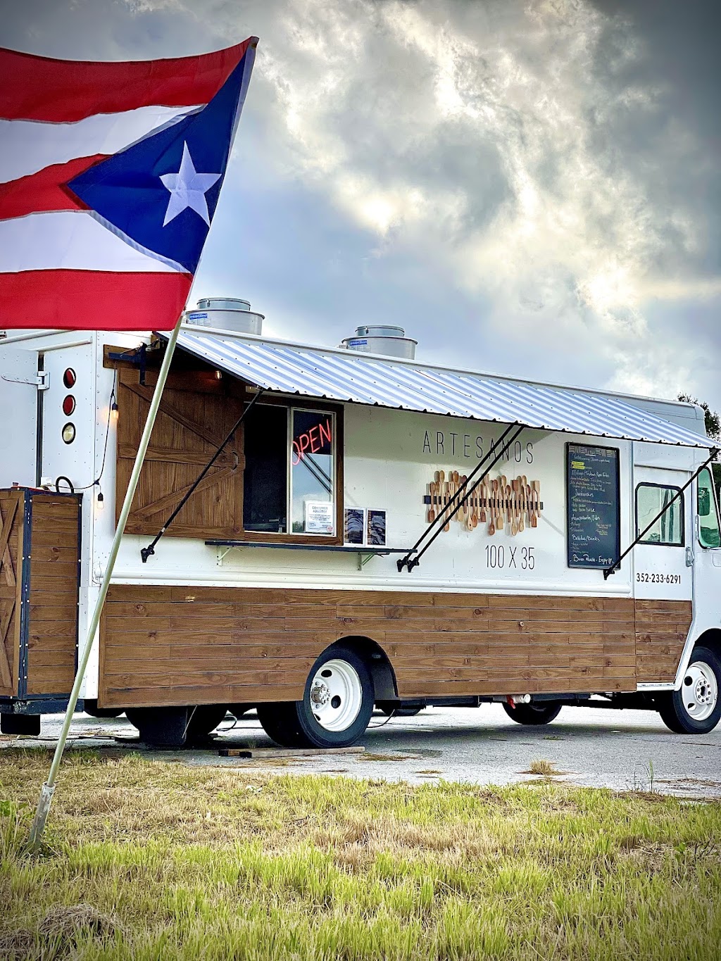 Artesanos 100x35 Food Truck | restaurant | 2160 SW Hwy 484, Ocala, FL 34473, USA | 3522336291 OR +1 352-233-6291