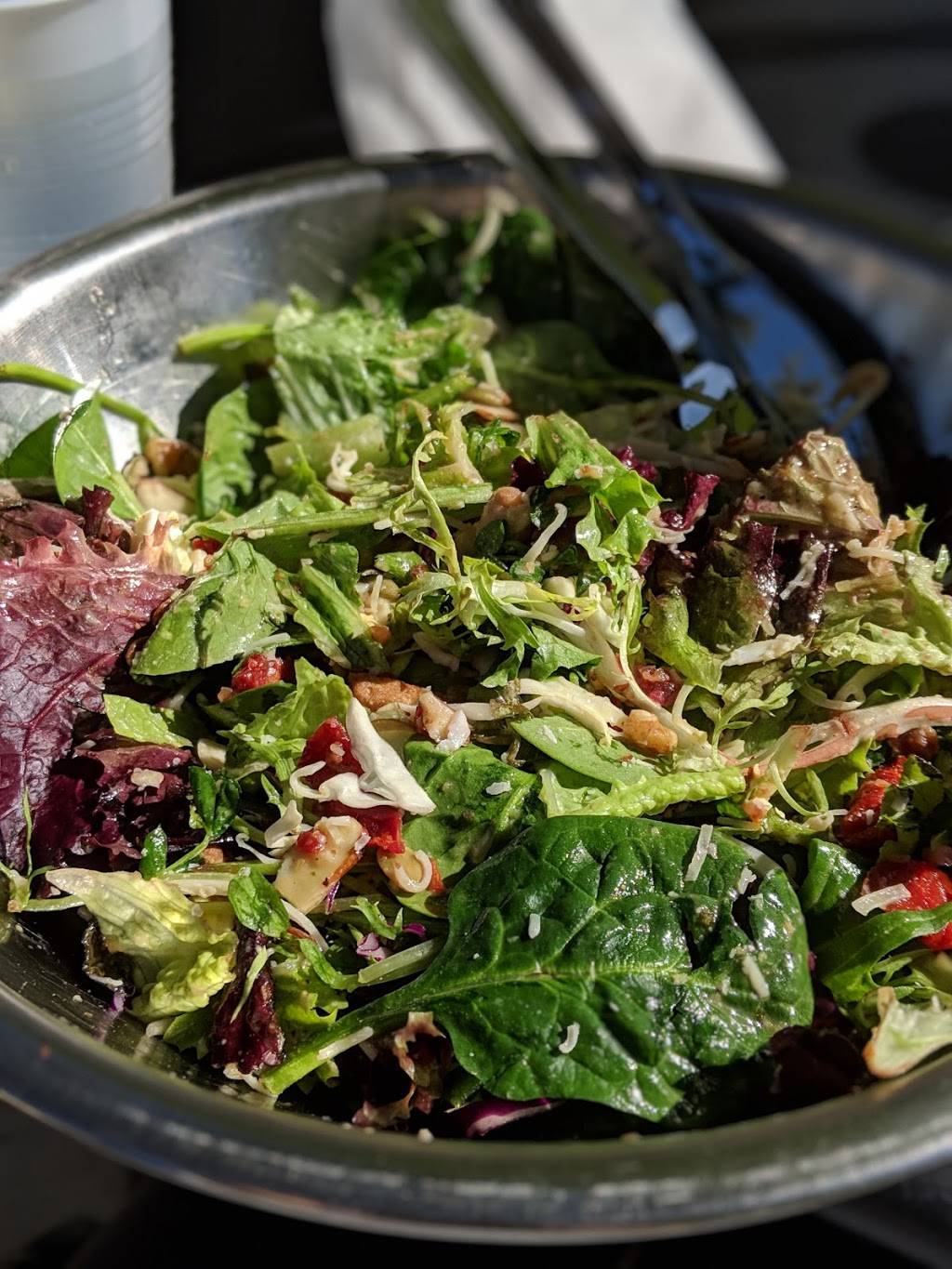 Salata | restaurant | 1335 E Whitestone Blvd #100, Cedar Park, TX 78613, USA | 5124560457 OR +1 512-456-0457