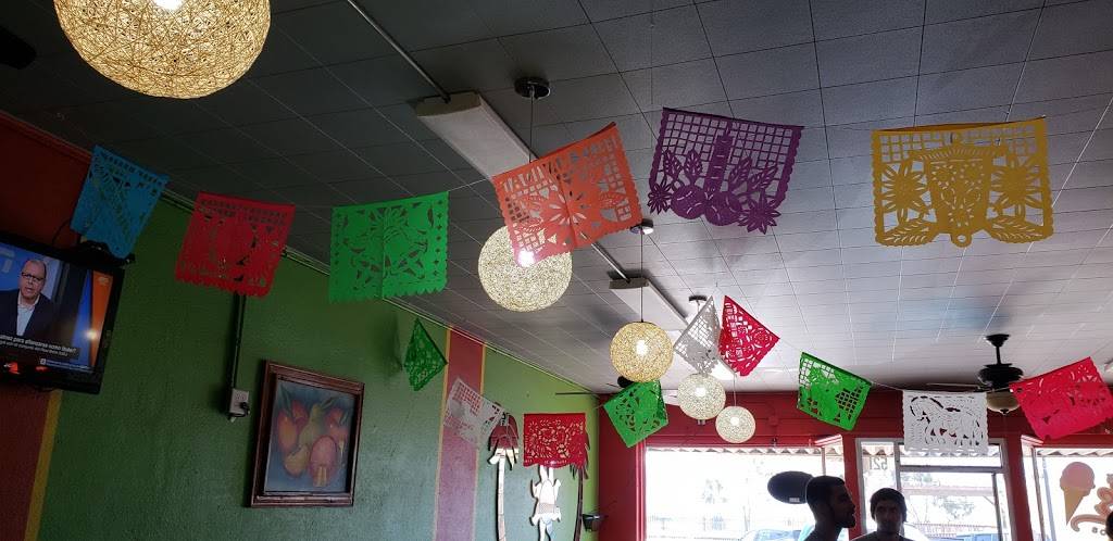 Lolitas Ice Cream | restaurant | 521 Front St, Soledad, CA 93960, USA | 8316783828 OR +1 831-678-3828