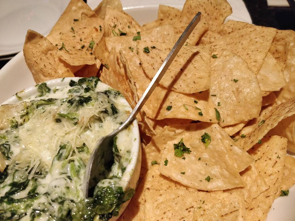 Bar Louie | night club | 935 Jefferson Rd, Rochester, NY 14623, USA | 5854173610 OR +1 585-417-3610