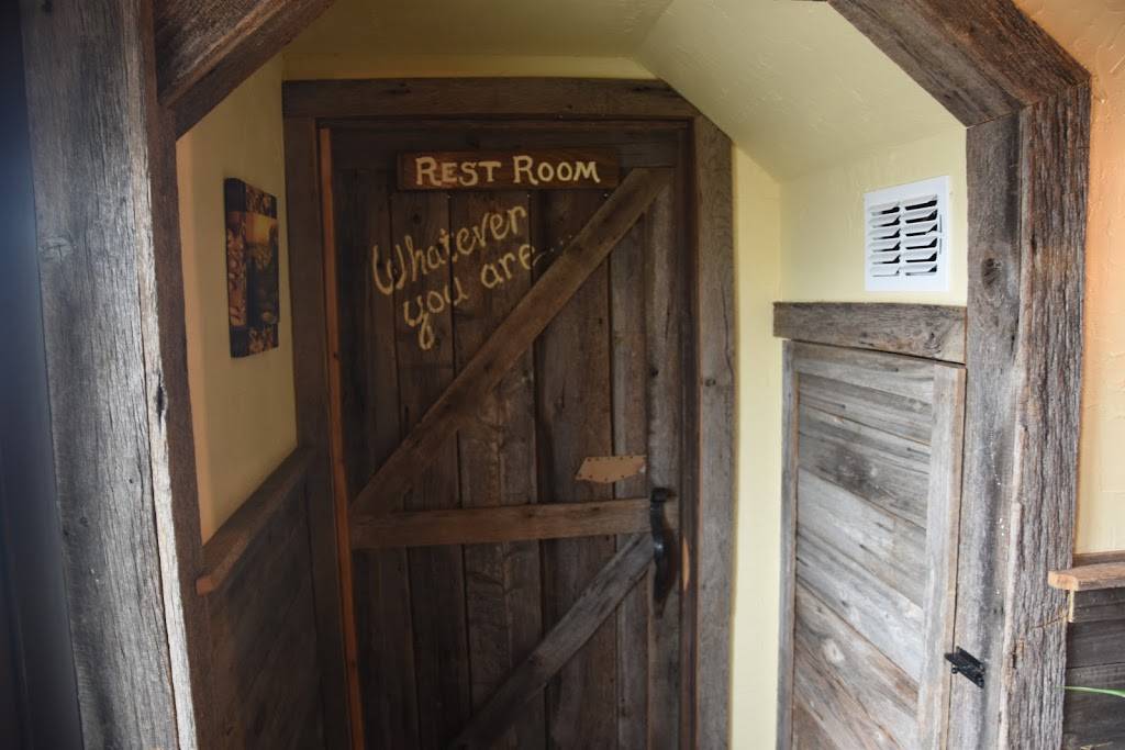 Yellow Deli Bakery | restaurant | 22 N Polk Ave, Arcadia, FL 34266, USA | 8638841212 OR +1 863-884-1212