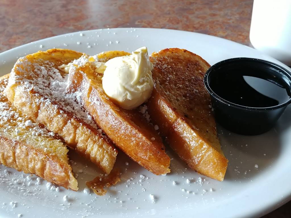 Huckleberrys | restaurant | 2100 Clovis Ave, Clovis, CA 93612, USA | 5594127889 OR +1 559-412-7889