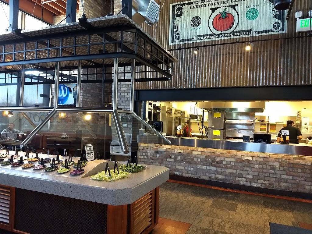 Toppers Pizza | restaurant | 18417 Soledad Canyon Rd, Santa Clarita, CA 91387, USA | 6612227888 OR +1 661-222-7888