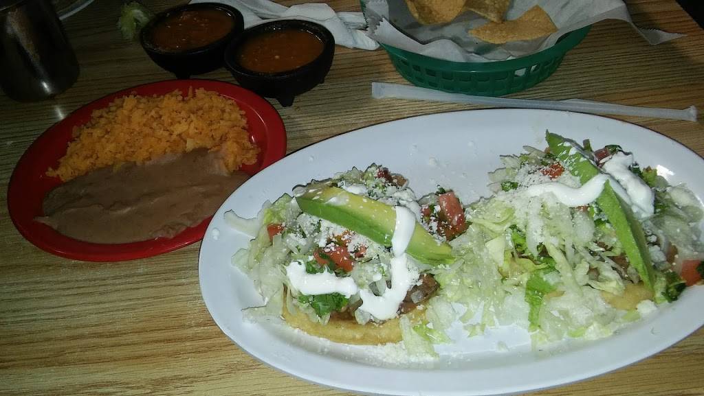 Taqueria Daysis Y Mariscos | restaurant | 101 5th St, Winfield, TX 75493, USA | 9035242404 OR +1 903-524-2404