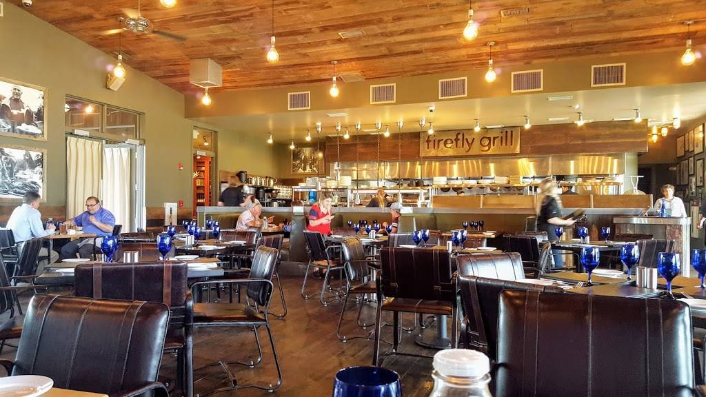 Firefly Grill | restaurant | 1810 Avenue of Mid-America, Effingham, IL 62401, USA | 2173422002 OR +1 217-342-2002