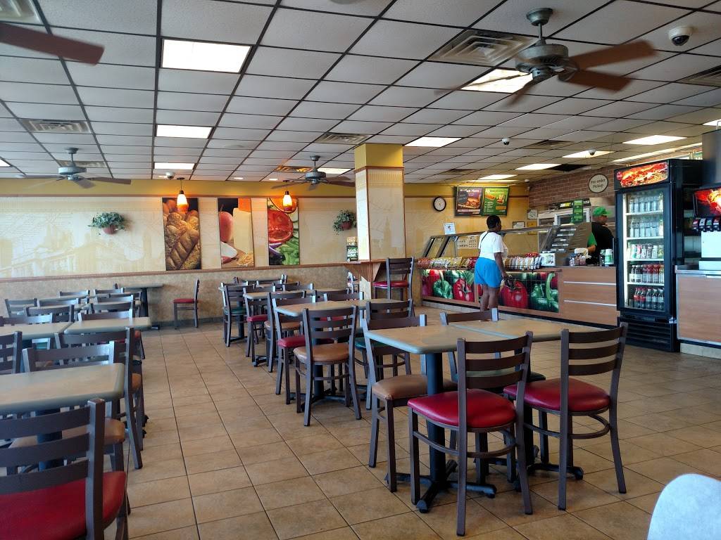 Subway Restaurants | restaurant | 4908 Seawall Blvd, Galveston, TX 77551, USA | 4097627827 OR +1 409-762-7827