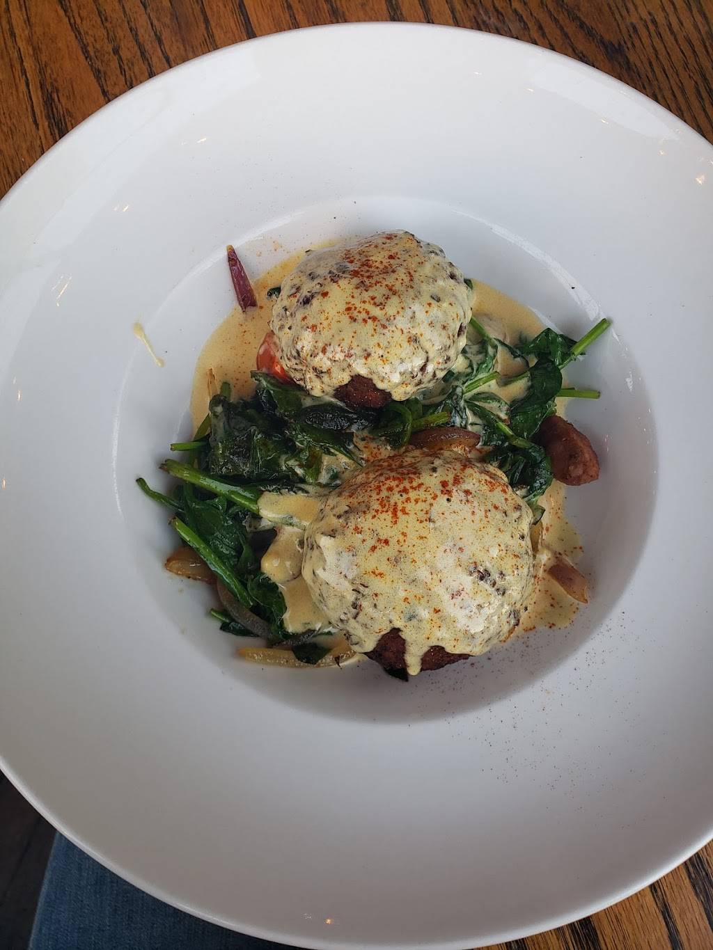 Simp McGhees | restaurant | 725 Bank St, Decatur, AL 35601, USA | 2563536284 OR +1 256-353-6284