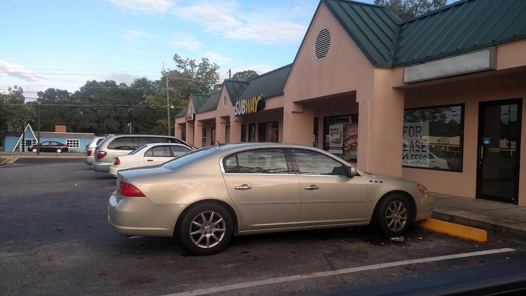Subway | restaurant | 214 E 18th St, Tifton, GA 31794, USA | 2293865758 OR +1 229-386-5758
