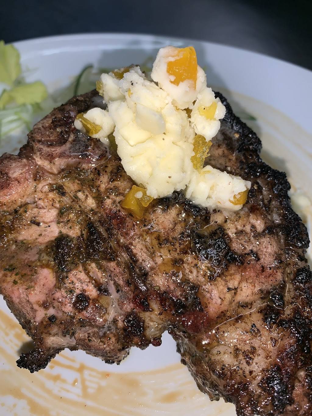 Woodys Tupelo Steakouse & Lounge | night club | 619 N Gloster St, Tupelo, MS 38804, USA | 6628400460 OR +1 662-840-0460