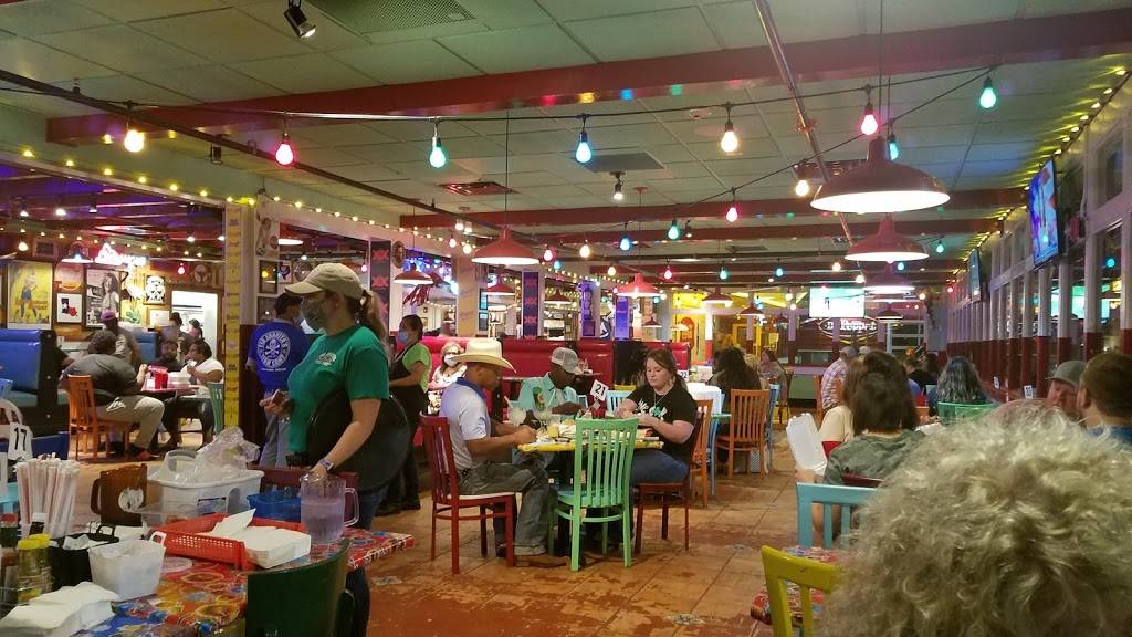 Tia Juanita’s Fish Camp | restaurant | 3102 S John Redditt Dr, Lufkin, TX 75904, USA | 9362383090 OR +1 936-238-3090