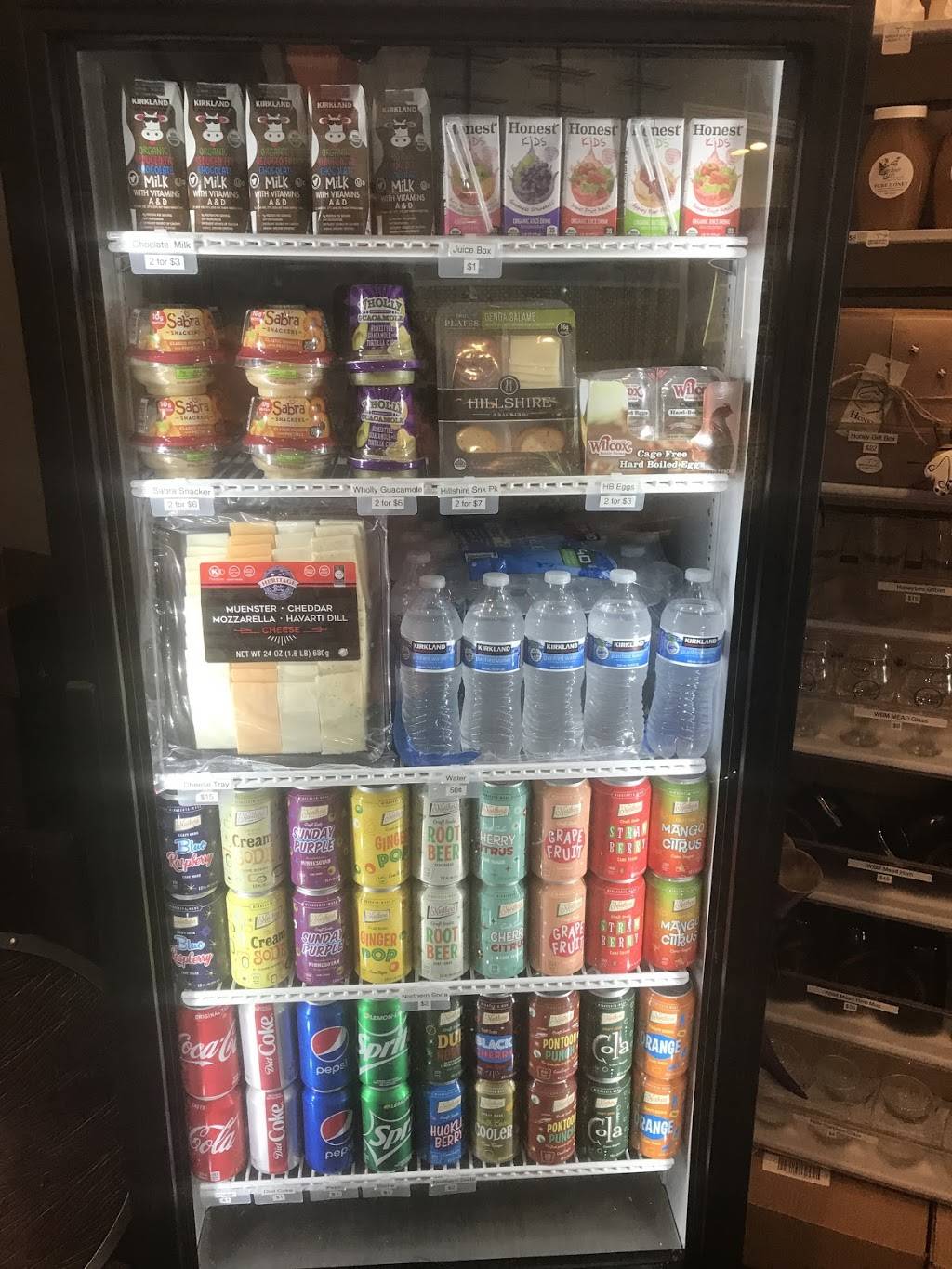 White Bear Meadery | restaurant | 1595 Co Rd E East, White Bear Lake, MN 55110, USA | 6513529552 OR +1 651-352-9552