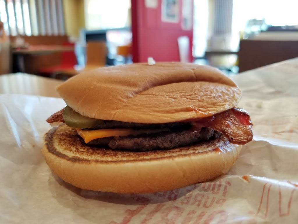 McDonalds | cafe | 1299 E Santa Clara St, San Jose, CA 95116, USA | 4089770883 OR +1 408-977-0883