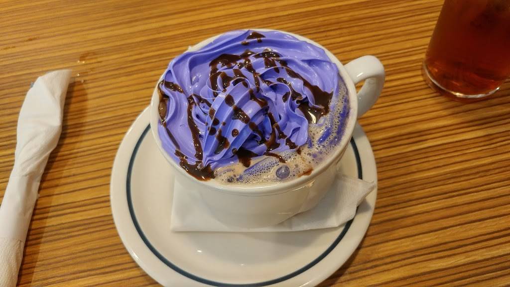 IHOP | restaurant | 8201 N Wickham Rd, Melbourne, FL 32940, USA | 3214269655 OR +1 321-426-9655