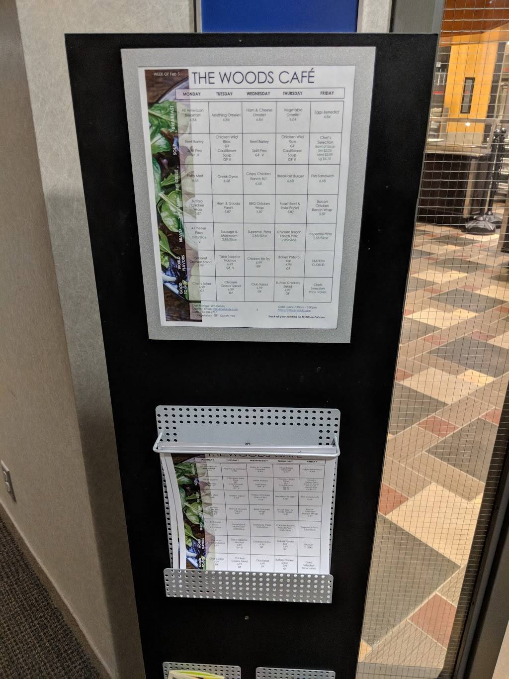 Woods Cafe-AViands | cafe | 3033 Campus Dr, Minneapolis, MN 55441, USA | 7632087737 OR +1 763-208-7737