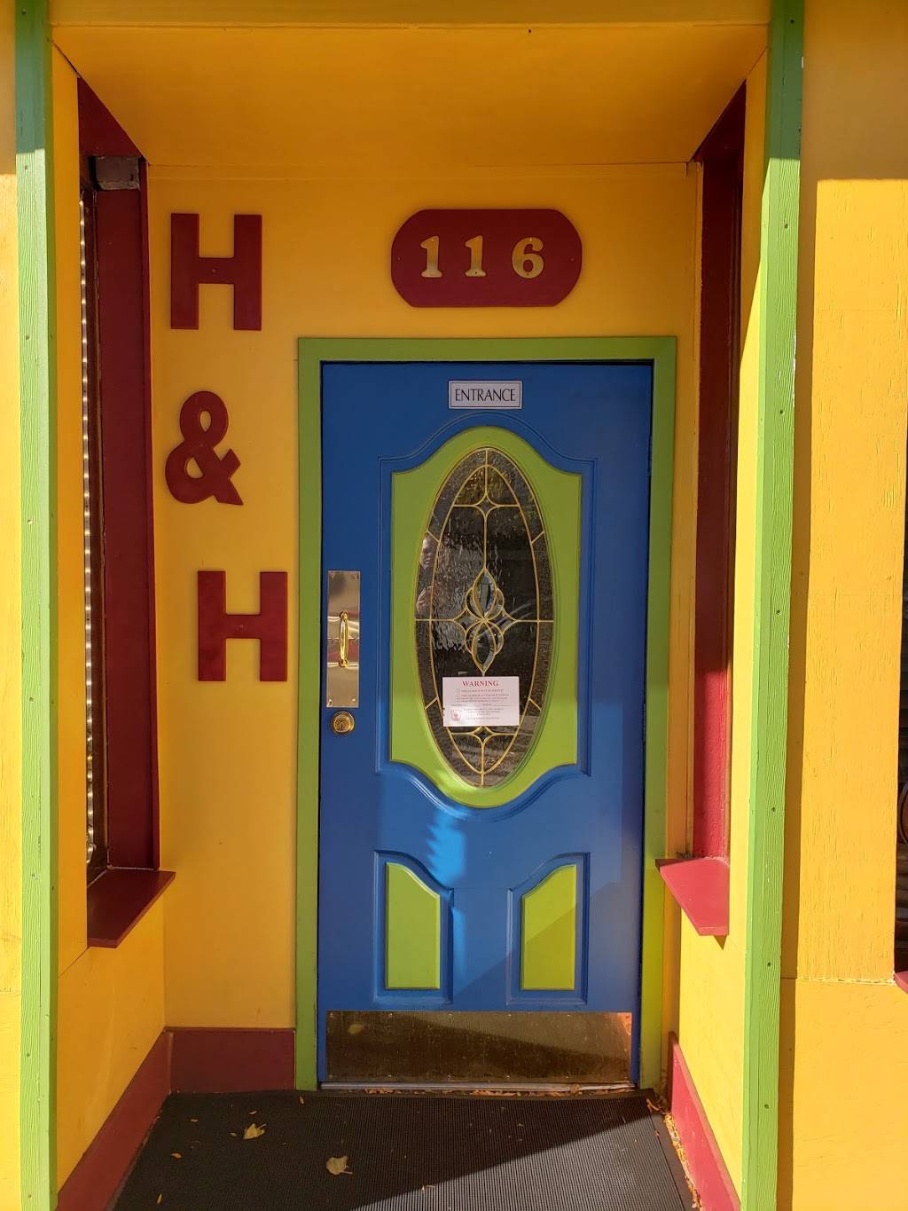 H & H Restaurant | restaurant | 116 Stephen St, Lemont, IL 60439, USA | 6302575228 OR +1 630-257-5228