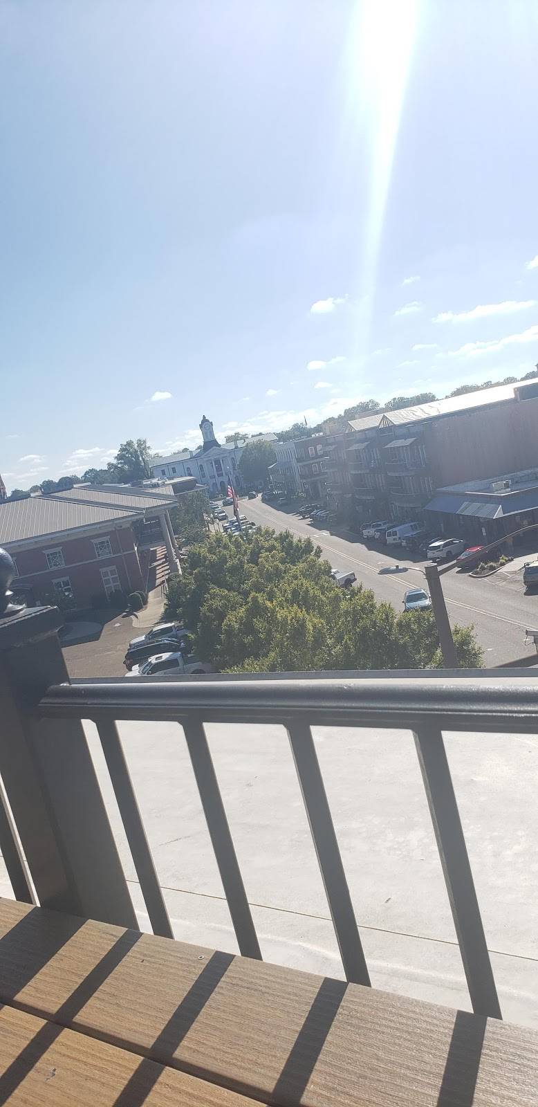 The Coop | restaurant | 400 N Lamar Blvd, Oxford, MS 38655, USA | 6622343031 OR +1 662-234-3031