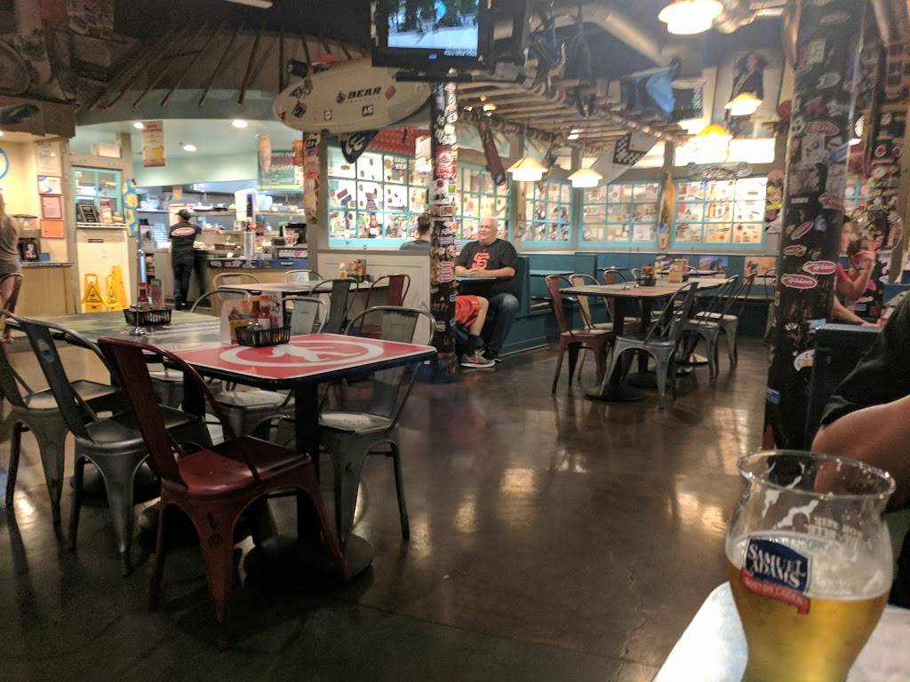 Wahoos Fish Taco | restaurant | 27412 Portola Pkwy A, Lake Forest, CA 92610, USA | 9496390344 OR +1 949-639-0344