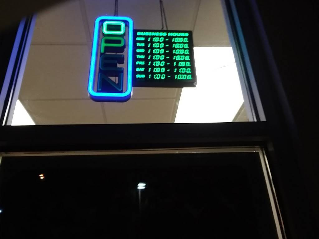 Little Caesars Pizza | restaurant | 1508 Sams Cir, Chesapeake, VA 23320, USA | 7574109616 OR +1 757-410-9616