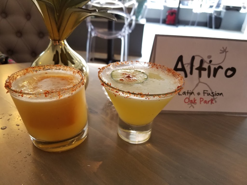 Altiro Latin Fusion | cafe | 107 N Oak Park Ave, Oak Park, IL 60301, USA | 7084345077 OR +1 708-434-5077