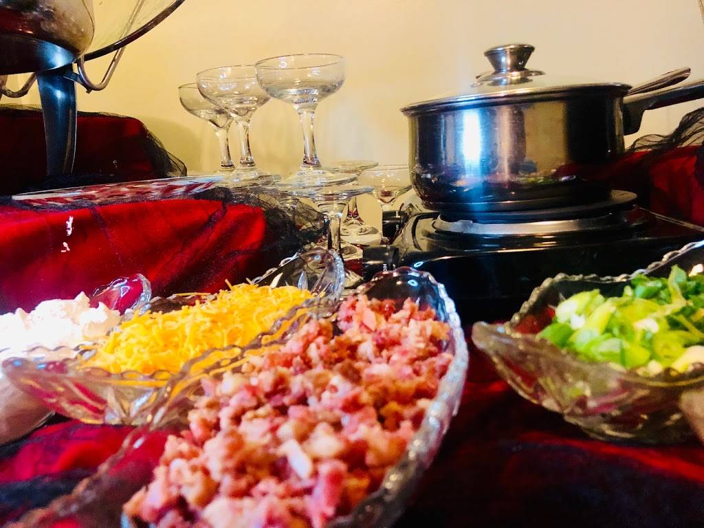 Kelly Catering Co Carryout Restaurant Ribs & More | restaurant | 3310 Broadview Rd, Cleveland, OH 44109, USA | 2167985763 OR +1 216-798-5763