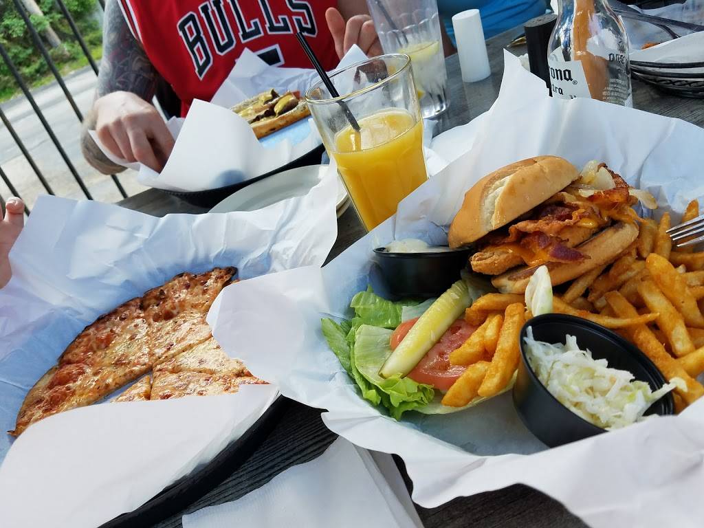 Fatmans | meal takeaway | 36309 Skokie Hwy, Gurnee, IL 60031, USA | 8472448300 OR +1 847-244-8300